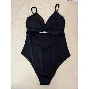 Shade & Shore One-Piece Cut-Out Swimsuit Black Size 38DD‎ Adjustable Straps
